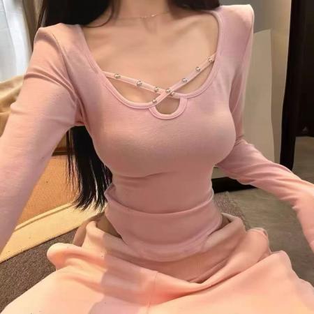 BY10510# 纯欲辣妹风性感交叉镂空低胸长袖T恤女春季设计感修身打底上衣 服裝批發女裝批發服飾貨源