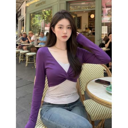 BY10518# 韩系V领假两件拼接条纹长袖T恤女春季新款撞色设计感修身内搭上衣 服裝批發女裝批發服飾貨源