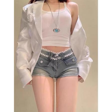 BY10567# 韩系辣妹牛仔短裤女春夏季低腰显瘦显高蕾丝拼接包臀直筒超短热裤 服裝批發女裝批發服飾貨源