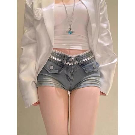 BY10567# 韩系辣妹牛仔短裤女春夏季低腰显瘦显高蕾丝拼接包臀直筒超短热裤 服裝批發女裝批發服飾貨源
