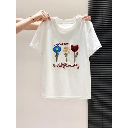 BY10596# 白色花朵刺绣短袖t恤女夏季新款修身显瘦短款内搭打底上衣 服裝批發女裝批發服飾貨源