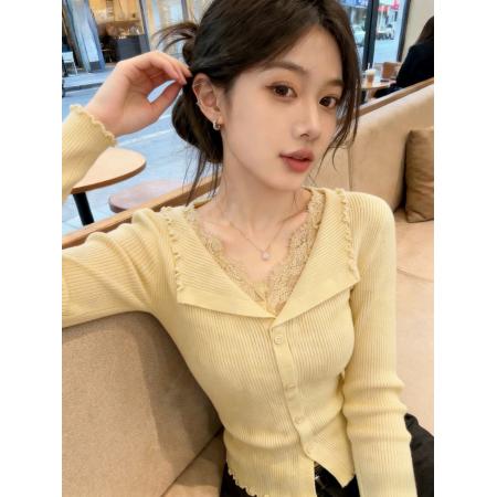 BY10644# v领蕾丝打底衫新款春今年流行叠穿内搭设计感上衣轻奢高级感 服裝批發女裝批發服飾貨源