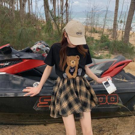 BY10785# 韩版盐系时尚洋气小熊T恤+格子荷叶边半身裙炸街裙子两件套 服裝批發女裝批發服飾貨源