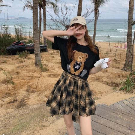 BY10785# 韩版盐系时尚洋气小熊T恤+格子荷叶边半身裙炸街裙子两件套 服裝批發女裝批發服飾貨源