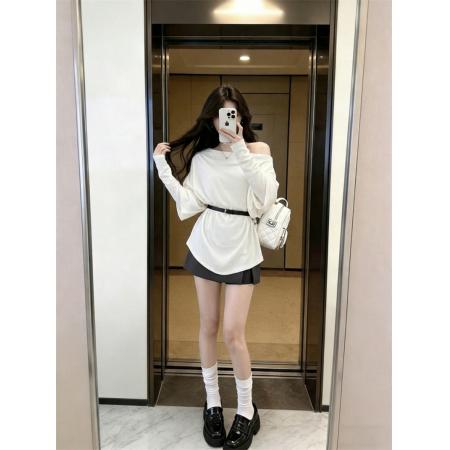BY10814# 春上新纯欲性感一字肩弧形下摆蝙蝠长袖T恤女上衣配腰带 服裝批發女裝批發服飾貨源