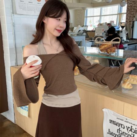 BY10817# 别致一字肩拼接挂脖喇叭袖上衣百搭半身裙 服裝批發女裝批發服飾貨源