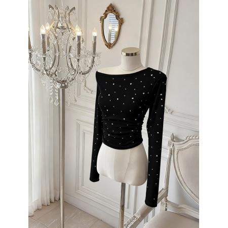 BY10878# 纯欲气质收腰斜领露肩长袖T恤女小众设计感镶钻短上衣 服裝批發女裝批發服飾貨源