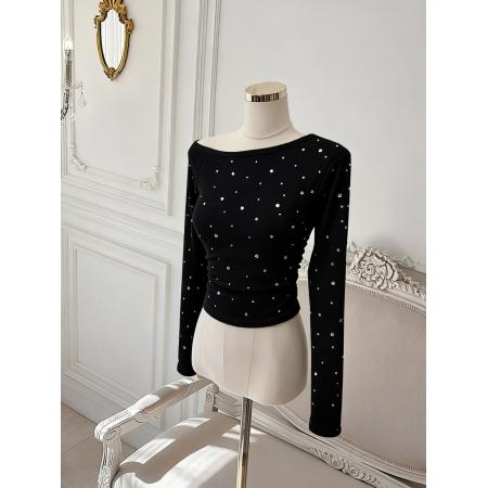 BY10878# 纯欲气质收腰斜领露肩长袖T恤女小众设计感镶钻短上衣 服裝批發女裝批發服飾貨源