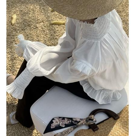 BY10897# 莉莉娅姜雯温柔简约花瓣袖奶白长袖衬衫白色上衣洋气新款 服裝批發女裝批發服飾貨源