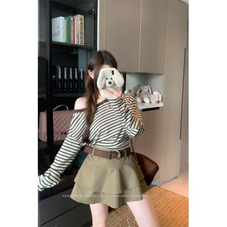 BY10903# 美式复古穿搭撞色条纹斜肩长袖T恤+高腰蛋糕短裙两件套 服裝批發女裝批發服飾貨源