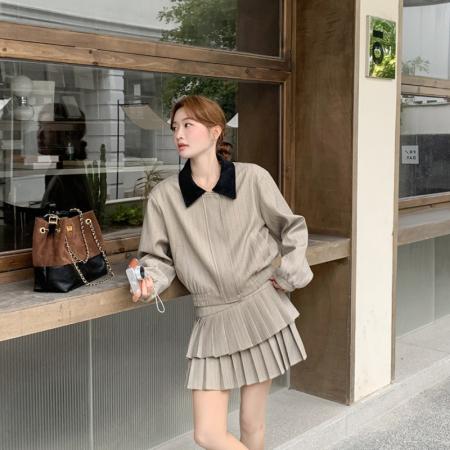 BY10911# 法式高级感套装条纹卡其色翻领夹克外套高腰双层百褶裙两件套秋季 服裝批發女裝批發服飾貨源