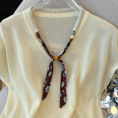 BY10926# 韩版简约丝巾V领小飞袖T恤女夏季新款设计感小众显瘦洋气百搭上衣 服裝批發女裝批發服飾貨源