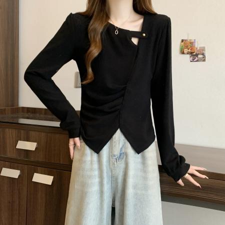 大码秋冬韩版胖MM设计感金属扣镂空褶皱下摆开叉遮肚显瘦长袖T恤  服裝批發女裝批發服飾貨源