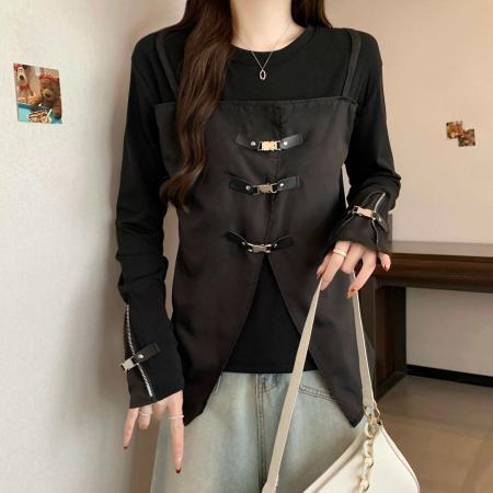 新款设计感拼接假两件长袖T恤时尚圆领金属扣装饰上衣  服裝批發女裝批發服飾貨源