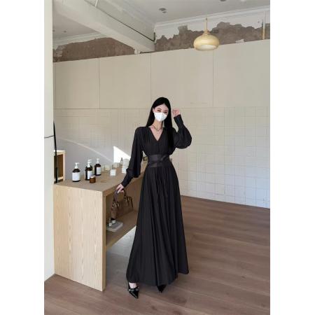 法式气质秋冬新款腰封系带收腰显瘦高级感V领大码连衣裙  服裝批發女裝批發服飾貨源