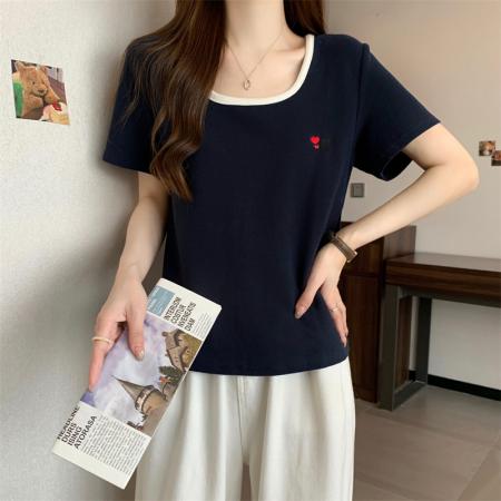 福利款设计感爱心刺绣上衣夏小个子显瘦方领短袖正肩T恤  服裝批發女裝批發服飾貨源