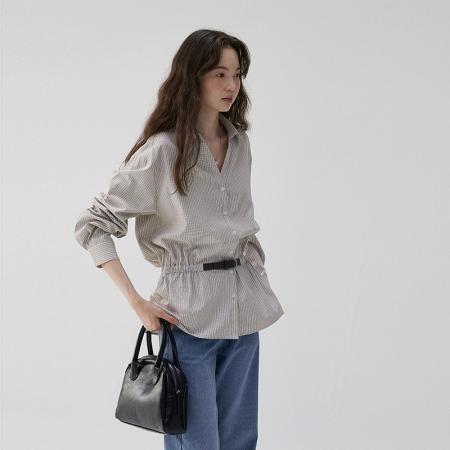 芥末派VOOE设计V领收腰条纹宽松衬衫女早秋新款气质通勤上衣  服裝批發女裝批發服飾貨源