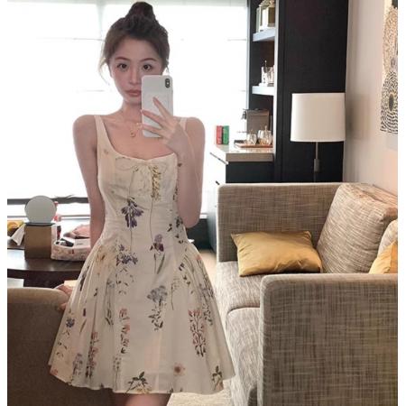 小白花裙子女夏季显瘦收腰系带碎花连衣裙  服裝批發女裝批發服飾貨源