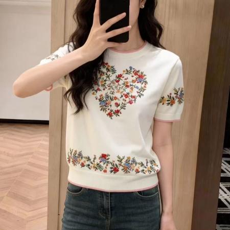 春女装新款绝美巨好看休闲花朵印花宽松型短袖圆领碎花  服裝批發女裝批發服飾貨源