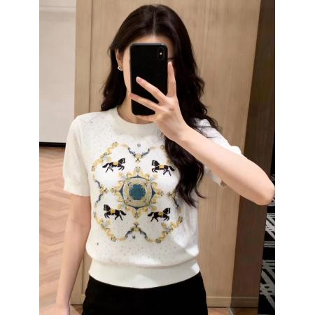 新款慵懒高级感针织毛衣短款圆领设计设计感针织衫短袖  服裝批發女裝批發服飾貨源