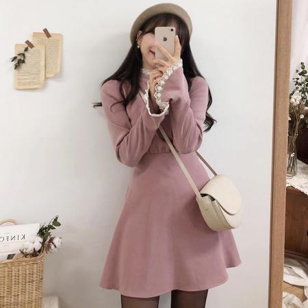 春秋小众连衣裙流行纯色花边连衣裙  服裝批發女裝批發服飾貨源