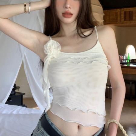 BY11175# 夏季韩版蕾丝网纱立体花朵吊带背心女飘带设计感褶皱辣妹上衣 服裝批發女裝批發服飾貨源