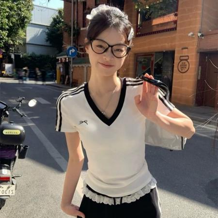 BY11263# 夏季新款甜美风V领撞色正肩短袖T袖显瘦修身固定带胸垫上衣 服裝批發女裝批發服飾貨源