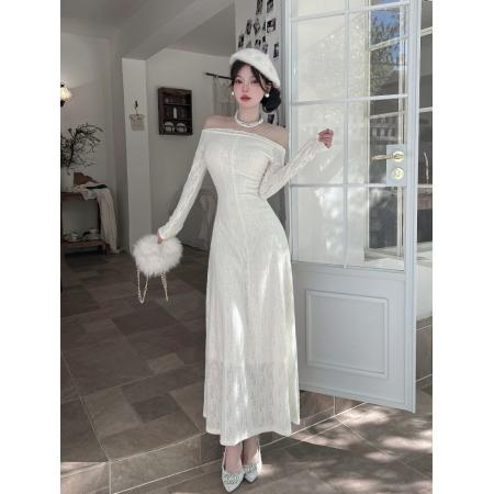 BY11304# 法式气质一字肩露肩连衣裙新款收腰显瘦蕾丝花边长裙 服裝批發女裝批發服飾貨源