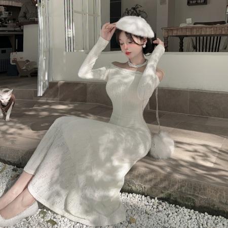 BY11304# 法式气质一字肩露肩连衣裙新款收腰显瘦蕾丝花边长裙 服裝批發女裝批發服飾貨源