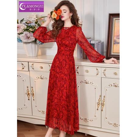 BY11362# 新款红色印花连衣裙女长袖春装圆领修身显瘦设计感百褶裙子 服裝批發女裝批發服飾貨源