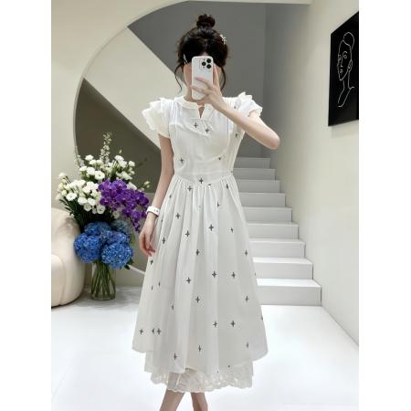 BY11389# 法式夏日巨好看的高级感海边度假穿搭新中式小飞袖刺绣碎花连衣裙 服裝批發女裝批發服飾貨源