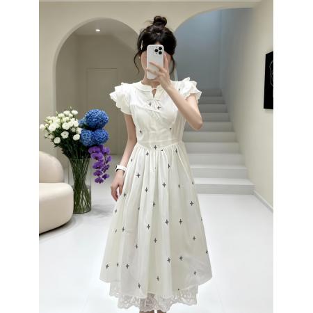 BY11389# 法式夏日巨好看的高级感海边度假穿搭新中式小飞袖刺绣碎花连衣裙 服裝批發女裝批發服飾貨源