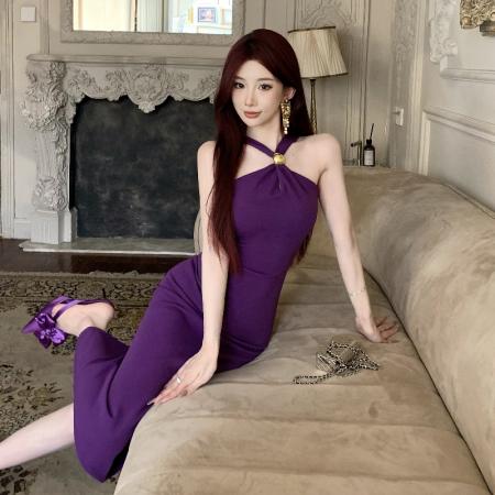 BY11413# 高级感纯欲挂脖无袖优雅气质礼服修身显瘦气质连衣裙 服裝批發女裝批發服飾貨源