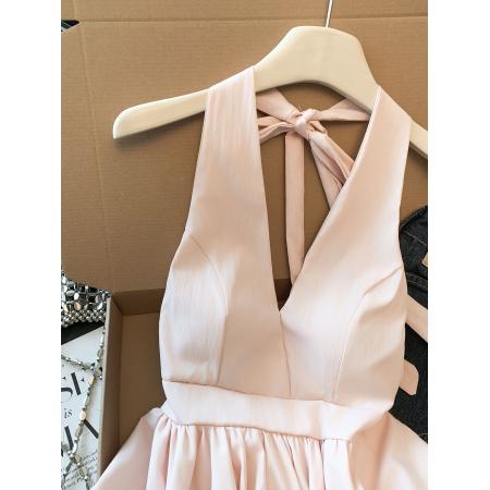 BY11423# 辣妹性感美背v领挂脖背心女夏季新款纯欲修身收腰花苞上衣  服裝批發女裝批發服飾貨源