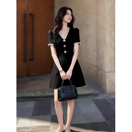 BY11527# 夏季重要场合漂亮气质千金轻奢小众不撞款高级感赫本风黑色连衣裙  服裝批發女裝批發服飾貨源