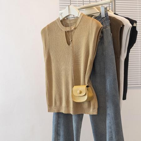 BY11549# 大码女装新款韩版高级感潮流心机领口设计感显瘦修身针织上衣  服裝批發女裝批發服飾貨源