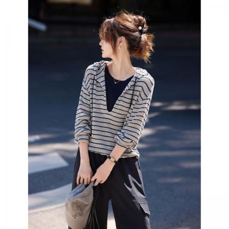 BY11551# 时尚条纹撞色假两件连帽卫衣春季新款针织衫镂空上衣女  服裝批發女裝批發服飾貨源