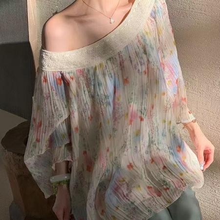 BY11568# 甜美浪漫碎花海边度假一字肩上衣衬衫新款宽松减龄法式雪纺衫  服裝批發女裝批發服飾貨源