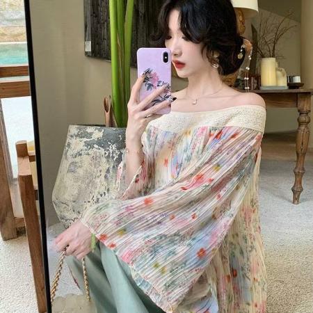 BY11568# 甜美浪漫碎花海边度假一字肩上衣衬衫新款宽松减龄法式雪纺衫  服裝批發女裝批發服飾貨源