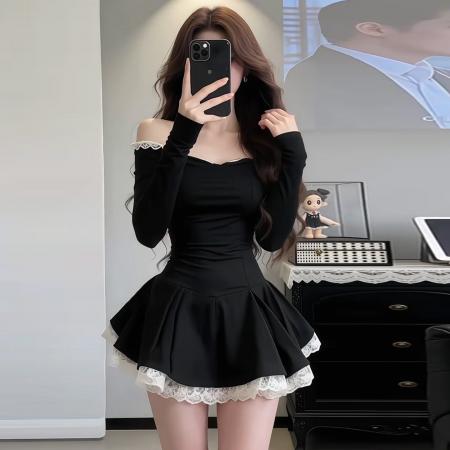 法式高级感黑色一字肩连衣裙女早春季新款蕾丝收腰裙性感纯欲  服裝批發女裝批發服飾貨源