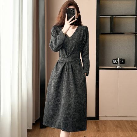 修身显瘦下摆开叉中长款大码女装胖mm阔太太长袖连衣裙春秋季新款  服裝批發女裝批發服飾貨源