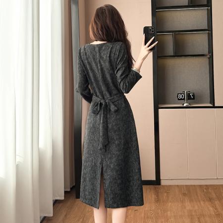 修身显瘦下摆开叉中长款大码女装胖mm阔太太长袖连衣裙春秋季新款  服裝批發女裝批發服飾貨源