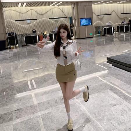 BY11690# 早春新品披肩衬衫网红纯欲风白衬衣搭配简约显瘦半身裙套装女 服裝批發女裝批發服飾貨源