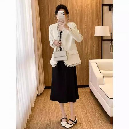 BY11721# 蕾丝拼接小香风西装外套女春季新款韩系温柔风显瘦西服休闲 服裝批發女裝批發服飾貨源