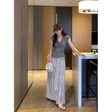 BY11765# 纯欲风扭结V领无袖背心女夏外穿新款设计感独特小众绝美上衣 服裝批發女裝批發服飾貨源