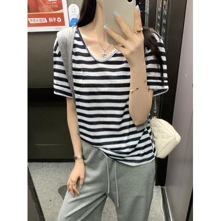 BY11766# 图多巴胺穿搭黄色条纹V领宽松短袖T恤女夏新款设计感上衣 服裝批發女裝批發服飾貨源