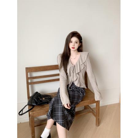 BY11835# ～大码女装V领荷叶边长袖针织衫上衣+高腰格子半身裙 服裝批發女裝批發服飾貨源