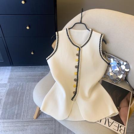 BY11868# 上外穿坎肩上衣叠穿春气质简约轻奢编织撞色单排扣马甲 服裝批發女裝批發服飾貨源