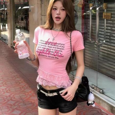 BY11890# 甜辣妹蕾丝拼接纯棉字母春夏新ins潮时尚粉色韩日系ootd嫩T恤 服裝批發女裝批發服飾貨源