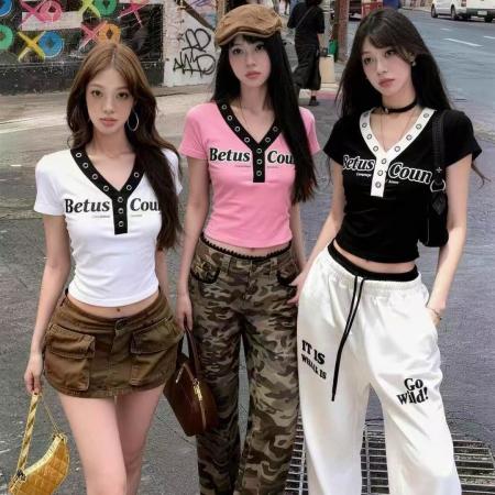 BY11891# 酷辣妹金属铁圈拼撞色春夏新ins潮韩日系ootd显瘦T恤时尚甜美 服裝批發女裝批發服飾貨源